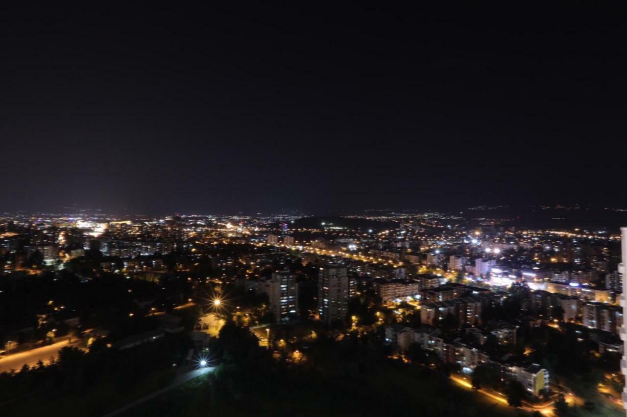 33Rd Floor Luxury Apartment Spa & Fitness Скопье Экстерьер фото