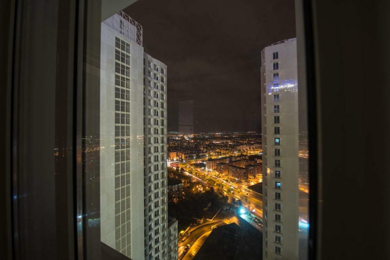 33Rd Floor Luxury Apartment Spa & Fitness Скопье Экстерьер фото