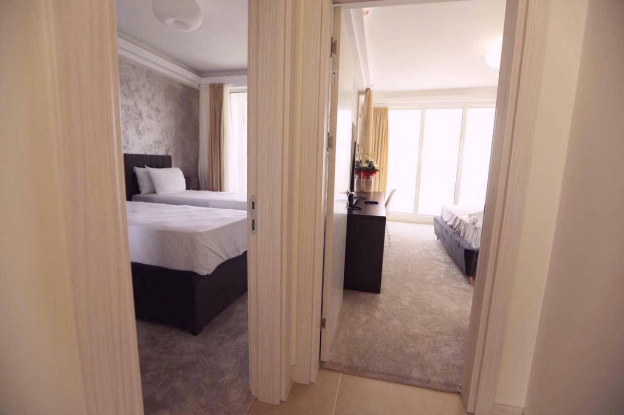 33Rd Floor Luxury Apartment Spa & Fitness Скопье Экстерьер фото